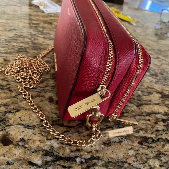 MK Makeup bag - Picture 1 of 2